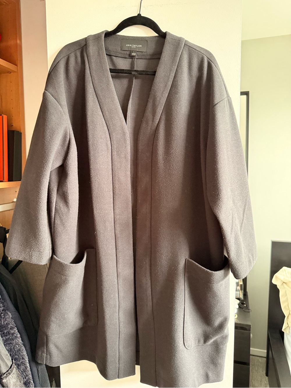 Ann Taylor Gray Open-Front Long Coatigan with Pockets